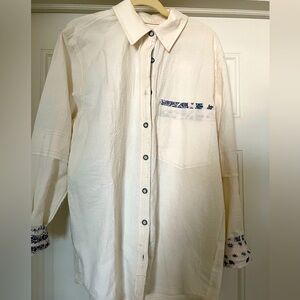 Women’s size Med. We The Free shirt